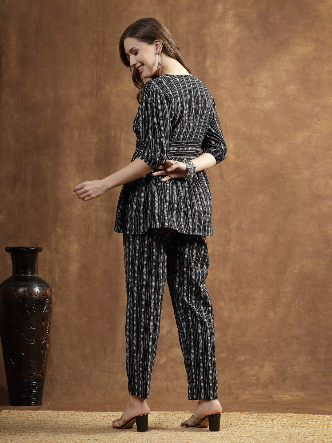 Women's Printed Rayon Black Co-Ord set